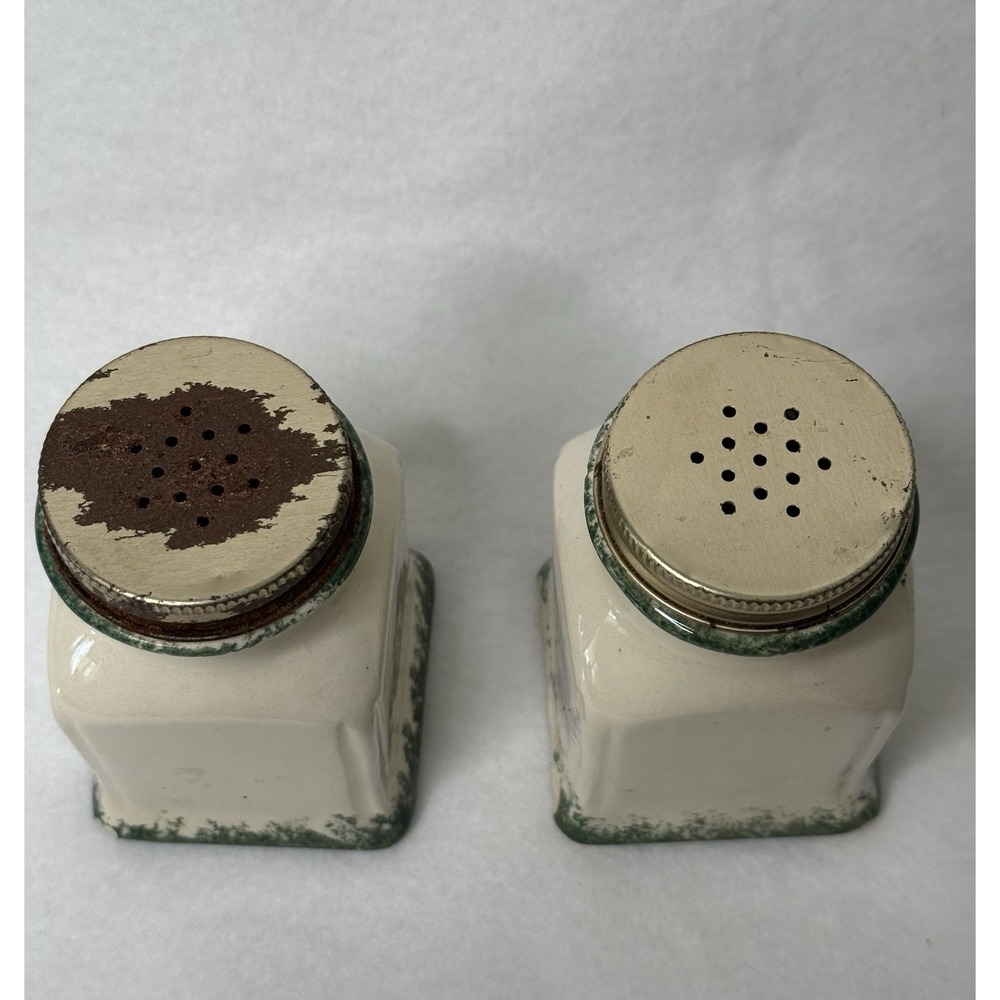 Salt & Pepper Shakers Floral Heart Wreath Dining Cottagecore Ceramic Vintage - Picture 4 of 9
